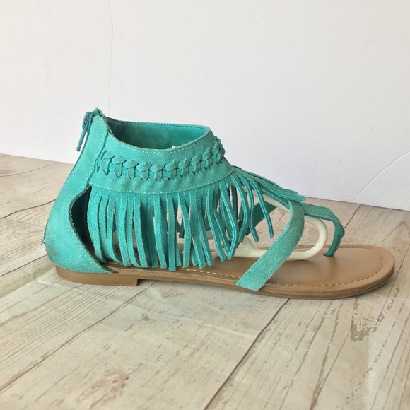 minnetonka turquoise sandals